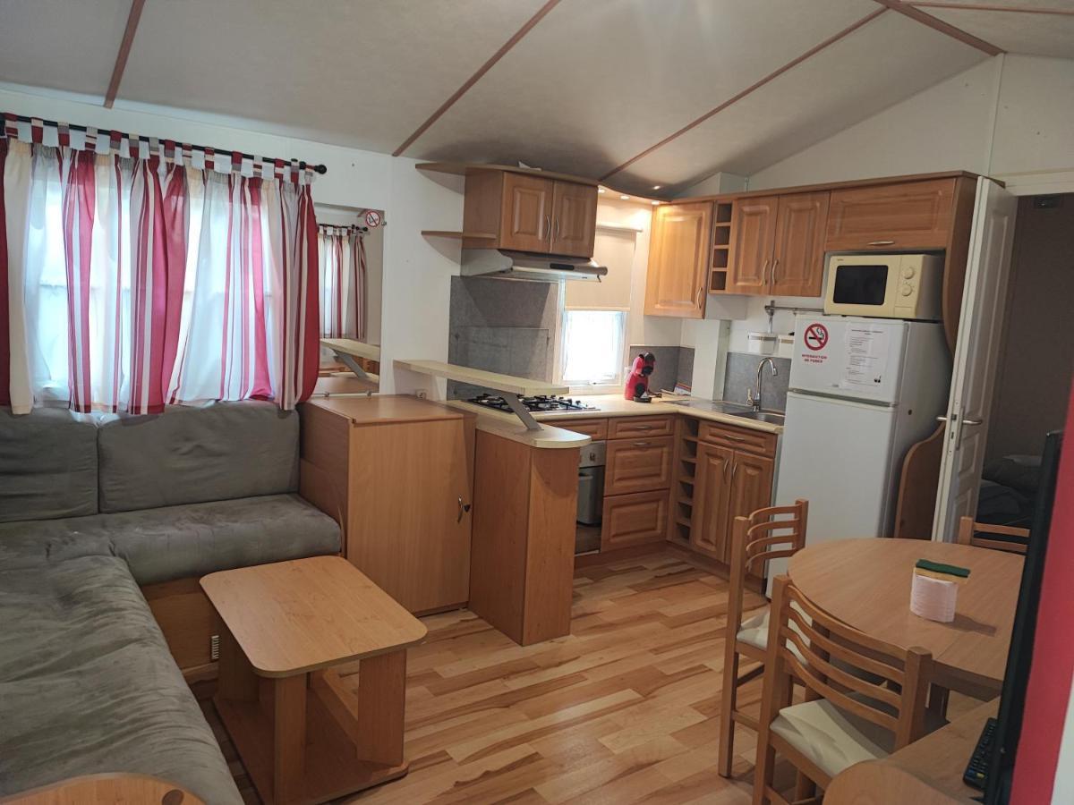 Sun Sea Camping Le Bosc Saint-Cyprien  Eksteriør billede